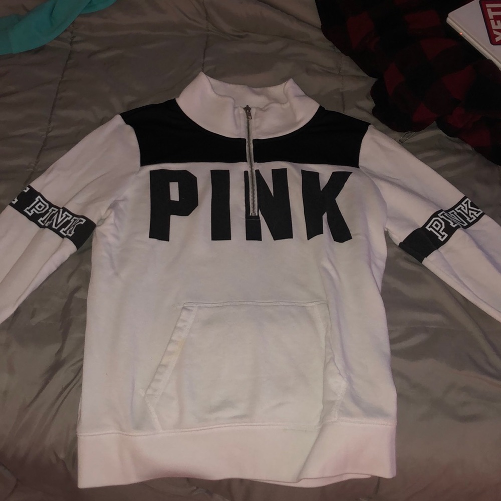PINK Sweatshirt